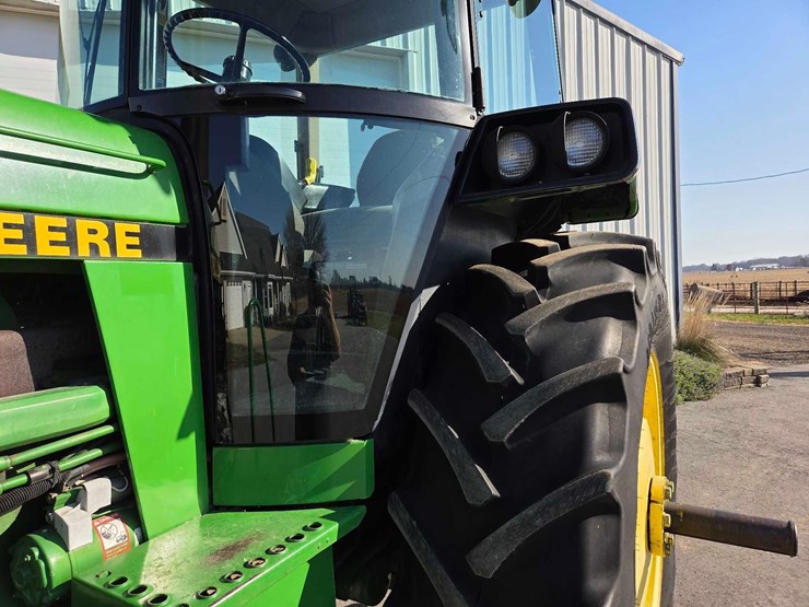 1991-john-deere-4455-image-22