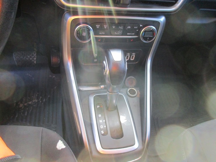 2018-ford-ecosport-se-image-10