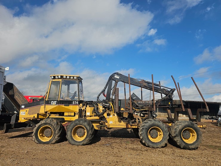 caterpillar-574-image-5