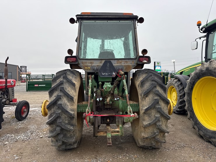 john-deere-4640-image-5