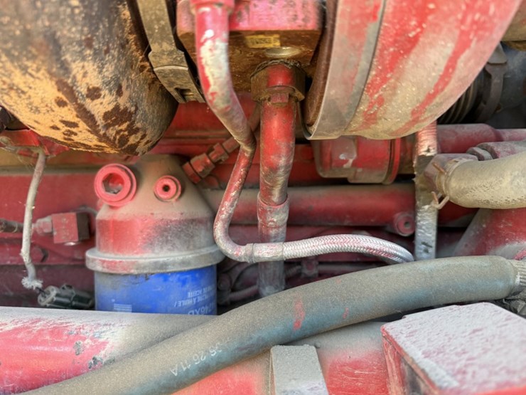 #1952-•-2008-international-eagle-day-cab-truck-tractor-image-24