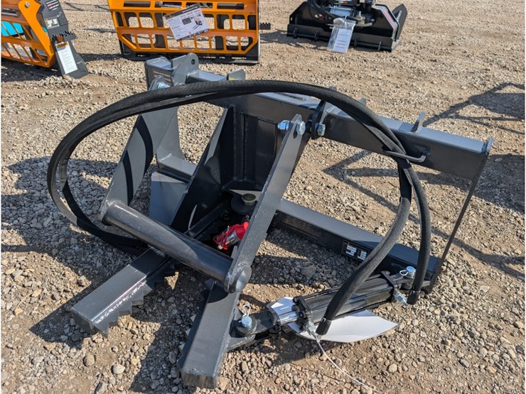 landhonor-skid-steer-tree-puller-image-1