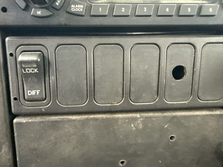 2013-international-4300-sba-image-71