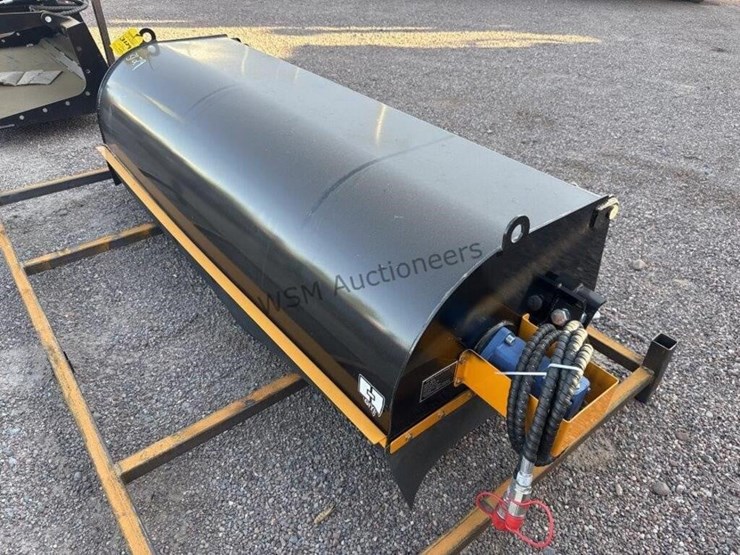 2025-giyi-bs72-72in-boxbroom-for-skid-steer-image-2