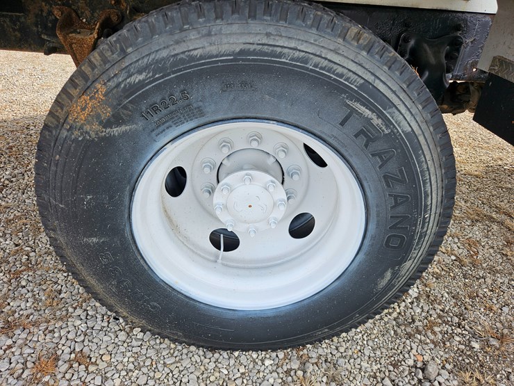 2018-freightliner-s2g-image-77