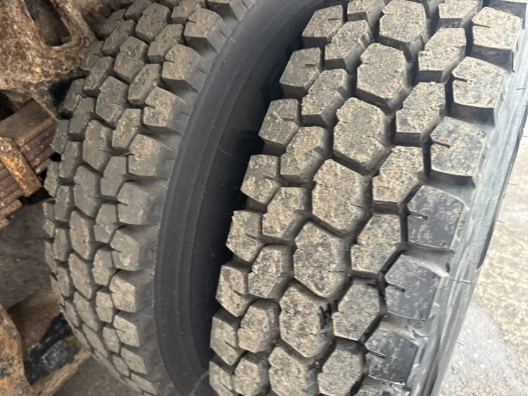 2002-international-7400-image-86