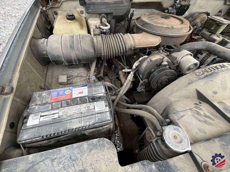 1990-gmc-sierra-pickup-truck-image-41