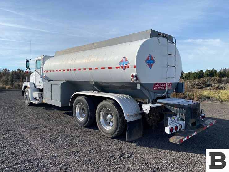 freightliner-fuel-image-4