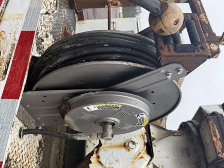 #2000-•-2014-freightliner-altec-digger-derrick-image-44