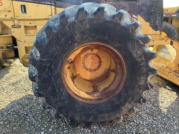 caterpillar-535b-image-56