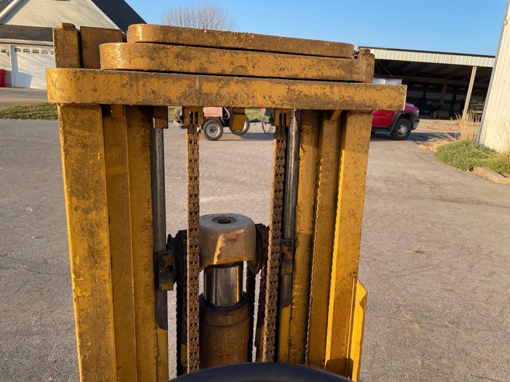 yale-5000#-lp-forklift-image-16