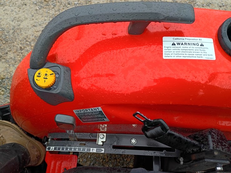 2022-kubota-la526-image-38