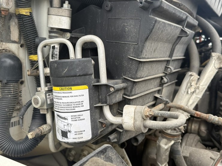 2002-international-7400-image-21