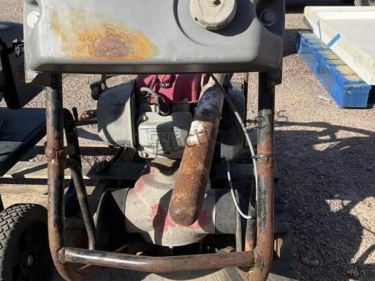 jumping-jack,-pressure-washer,-concrete-vibrator-image-5