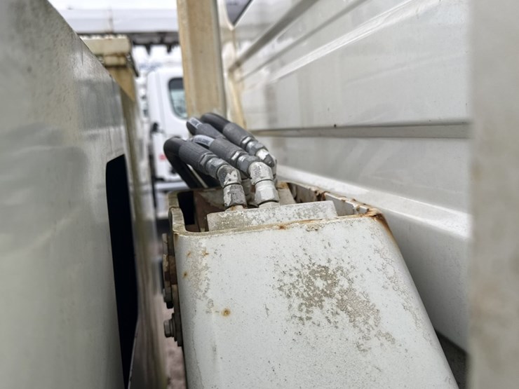 2002-international-4300-sba-image-47