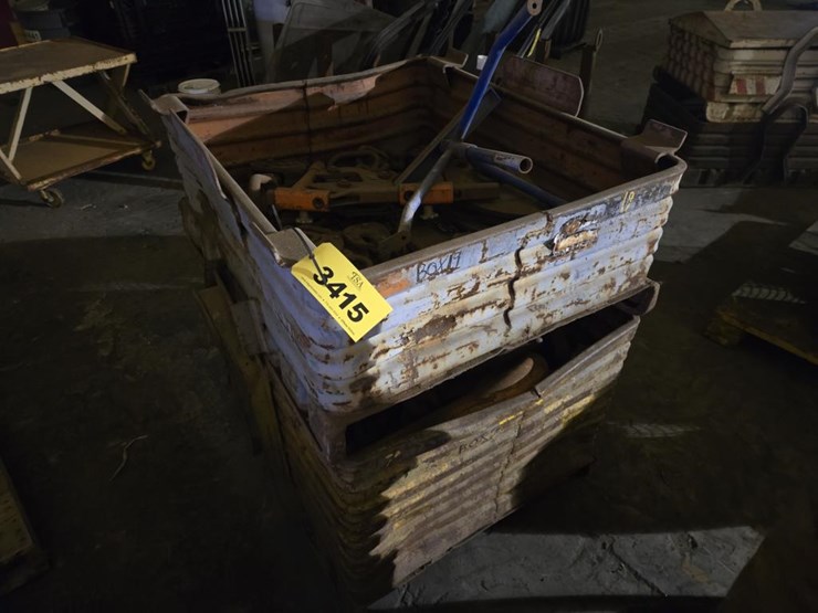 #3415-•-(2)-steel-crates-w/-heavy-duty-chains-and-more-image-1