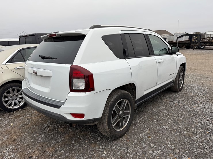 2014-jeep-compass-image-4