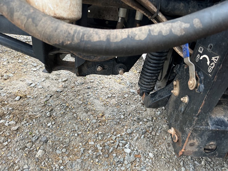 2022-mac-don-fd240-image-24