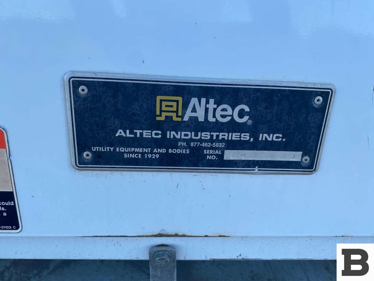 2011-international-durastar-4300-image-40