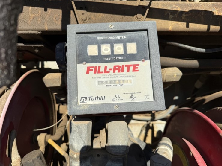 #1953-•-1998-ford-fuel-truck-image-51