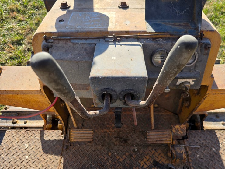 komatsu-d37p-2-image-85