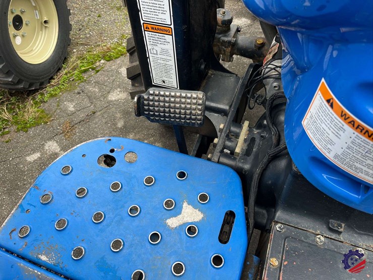 new-holland-tc40a-image-33