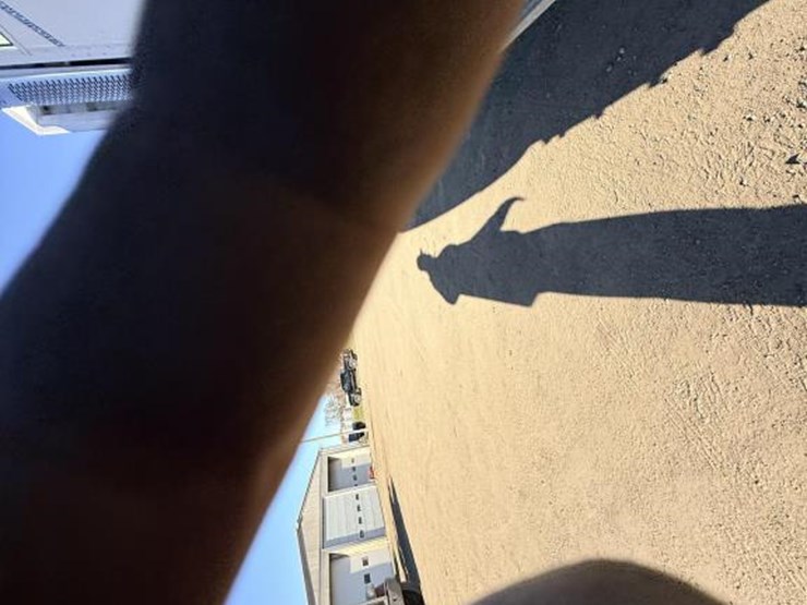 #1965-•-2008-international-eagle-day-cab-truck-tractor-image-48