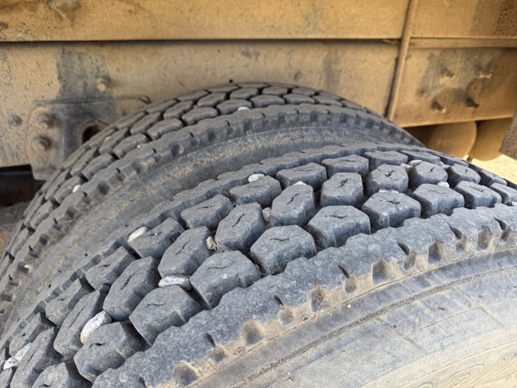 #1953-•-1998-ford-fuel-truck-image-86