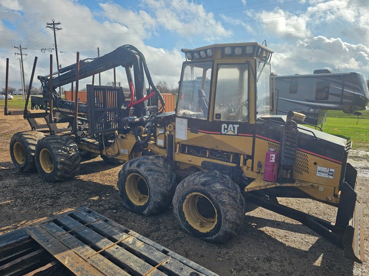 caterpillar-574-image-14