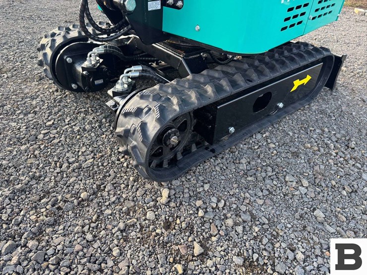 2025-cfg-industrial-h15r-mini-excavator-image-16