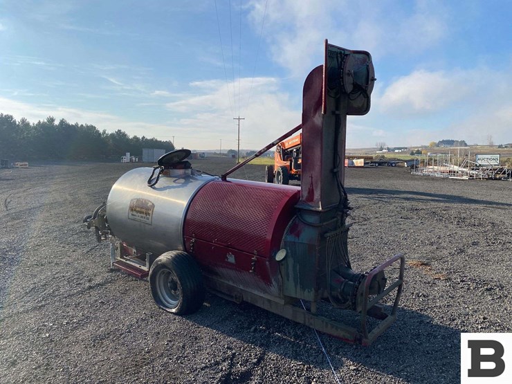 lectroblast-pull-type-orchard-sprayer-image-3