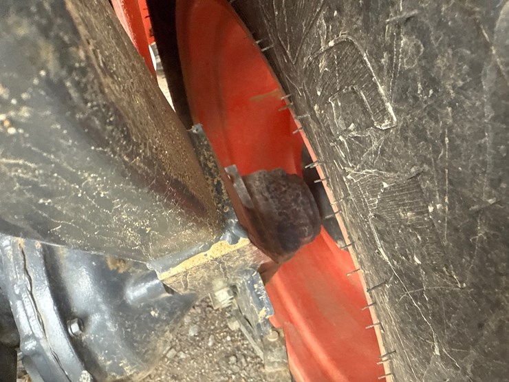 kubota-l4701-image-11