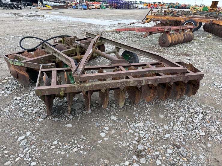 john-deere-7-image-4