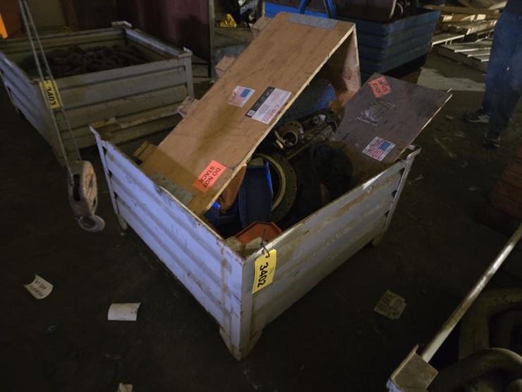 #3402-•-steel-crate-w/-misc.-items-image-1