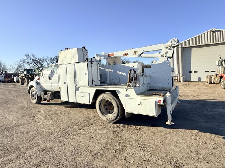 2000-ford-f650-sd-image-3