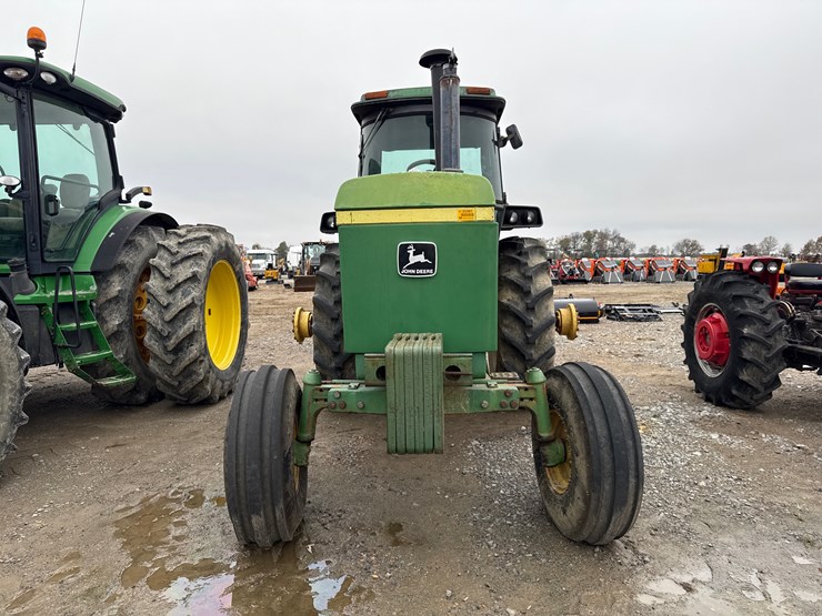 john-deere-4640-image-2