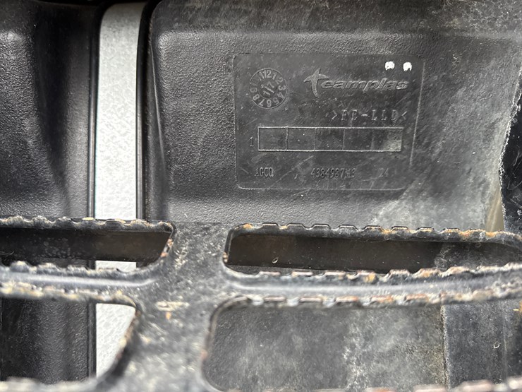 massey-ferguson-4709-image-23