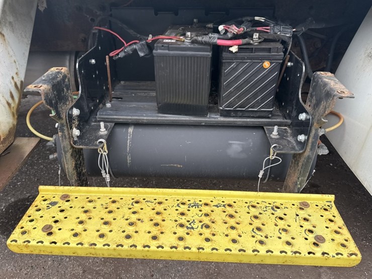 2002-international-4300-sba-image-48