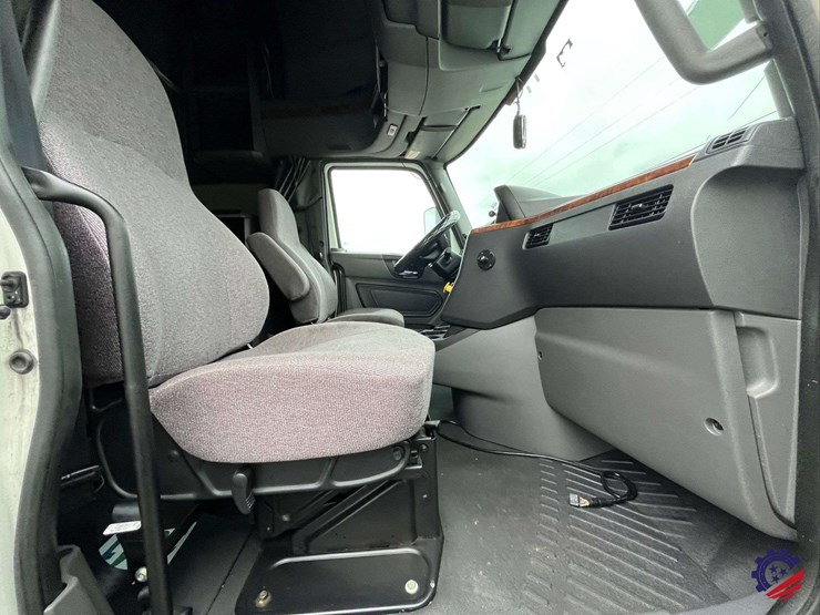 2019-international-lt-image-44