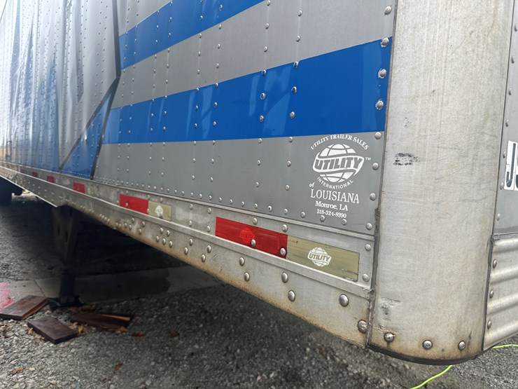 2007-utility-van-image-33