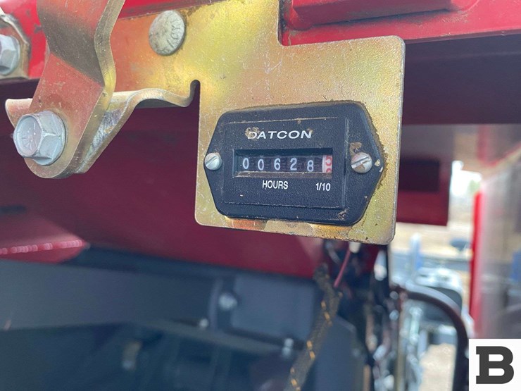 massey-ferguson-1844s-image-47