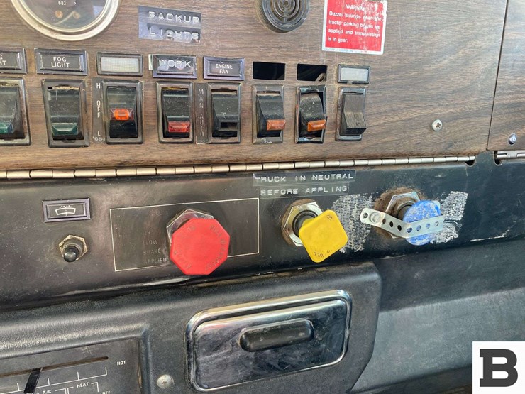 kenworth-w900a-image-51