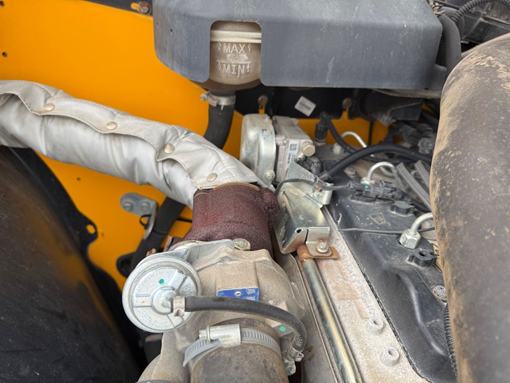 2018-jcb-509-42-image-51