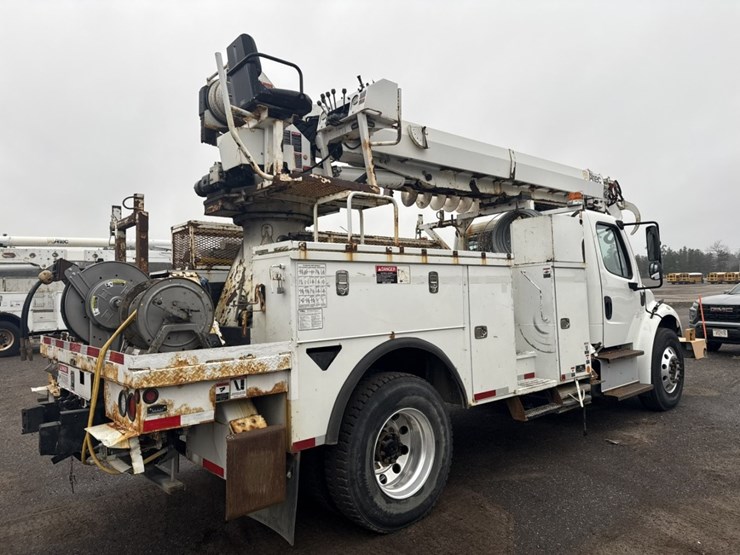 #2000-•-2014-freightliner-altec-digger-derrick-image-6