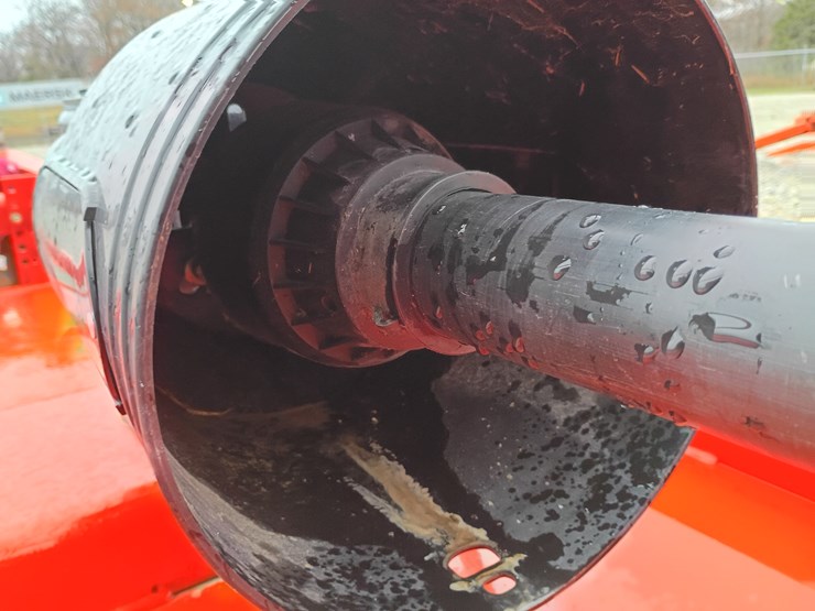 2022-kubota-la526-image-51