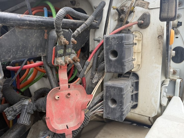 2002-international-7400-image-11