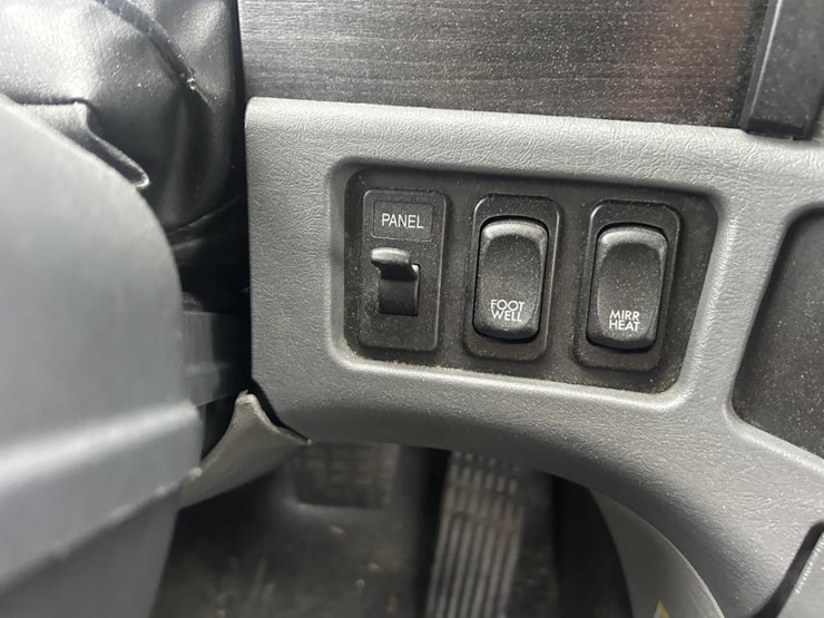 #1675-•-2016-freightliner-harrison-glider-kit-day-cab-truc-image-59