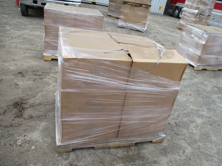 lot-of-square-cedar-wooden-plant-baskets,-image-2