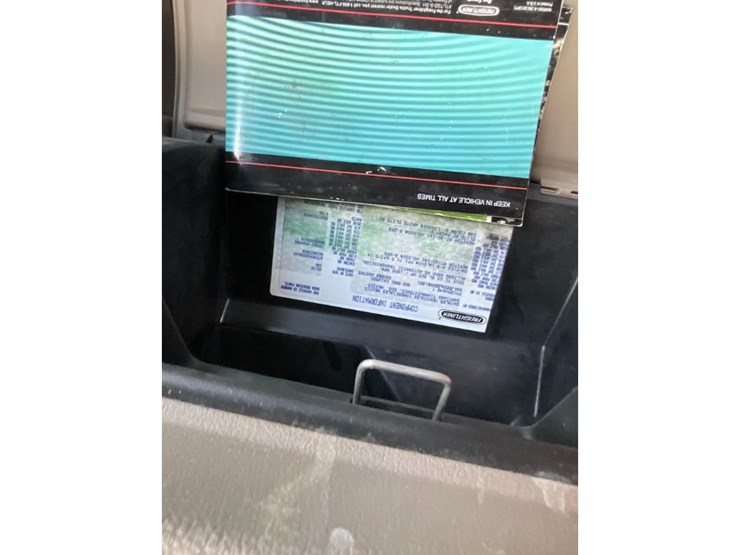 2016-freightliner-ca125-day-cab-image-25