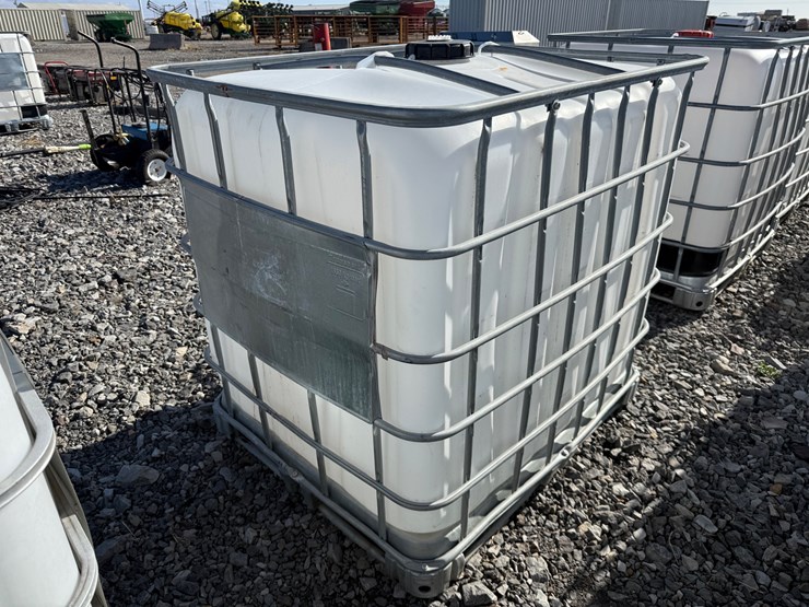 #22622-•-1000-gallon-poly-tank-w/-cage-image-3